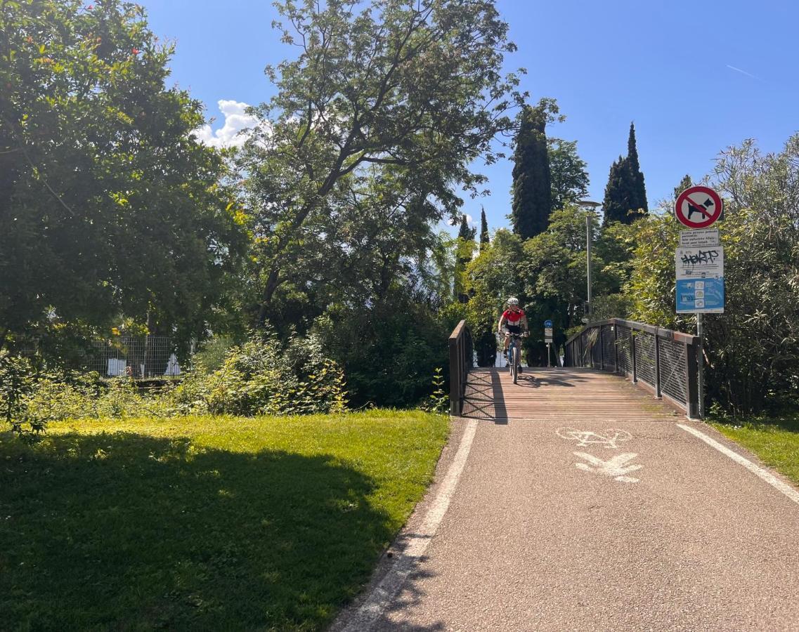 Sul Torrente 200 Apartamento Riva del Garda Exterior foto